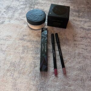 NEW LUNAR BEAUTY POWDER AND LIP LINER DUO